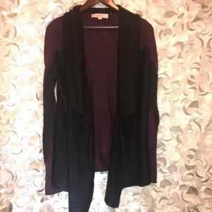 LOFT size M color block cardigan in plum and black